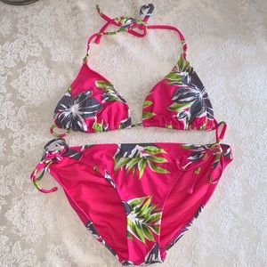 Women’s 2-piece bikini set size M/L